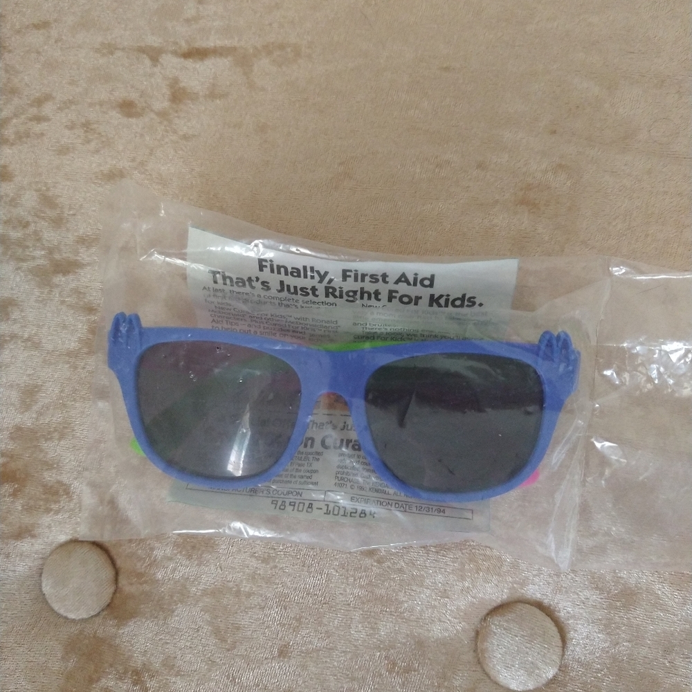 10🍟30$ McDonald's kids sunglasses❤️